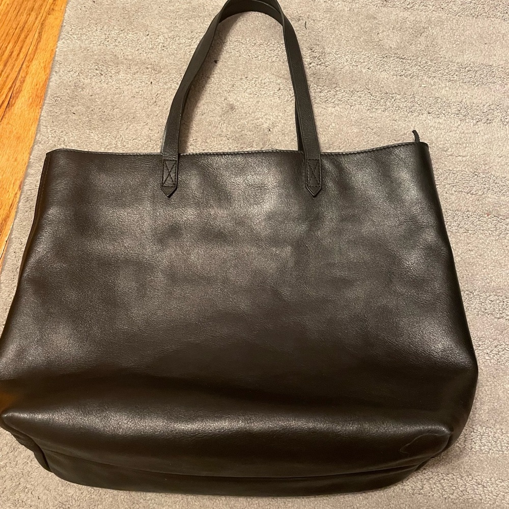 Madewell zip top transport tote